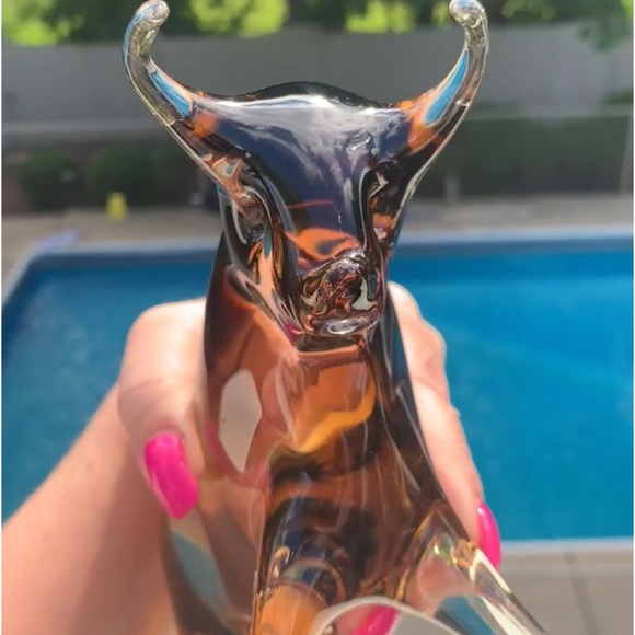 GLASS BULL 🐂 VINTAGE 42 years old heavy weight mint! One flaw I pointed out 🐂 - Picture 6 of 14